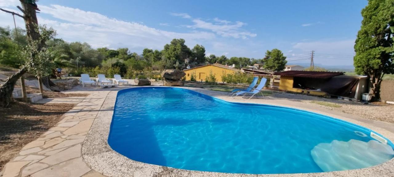 Casa con vistas, piscina y animales de granja, LA CASETA Tarragona Exterior foto