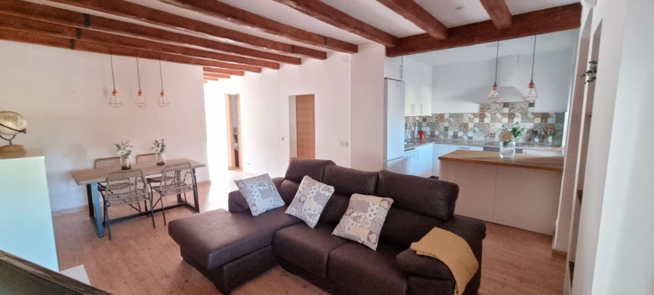 Casa con vistas, piscina y animales de granja, LA CASETA Tarragona Exterior foto